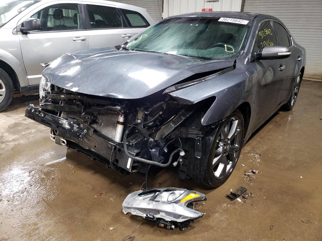 Photo 2 from auction – 2013 NISSAN MAXIMA S with VIN 1N4AA5AP9DC814233
