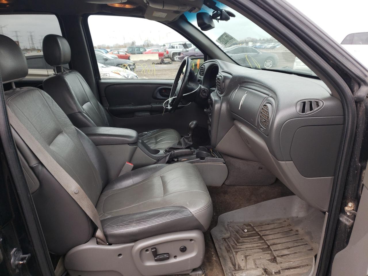Photo 5 from auction – 2002 CHEVROLET TRAILBLAZE with VIN 1GNDT13SX22170800