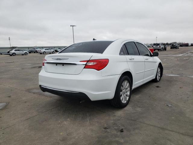 Photo 4 from auction – 2014 CHRYSLER 200 LX with VIN 1C3CCBAB5EN167744