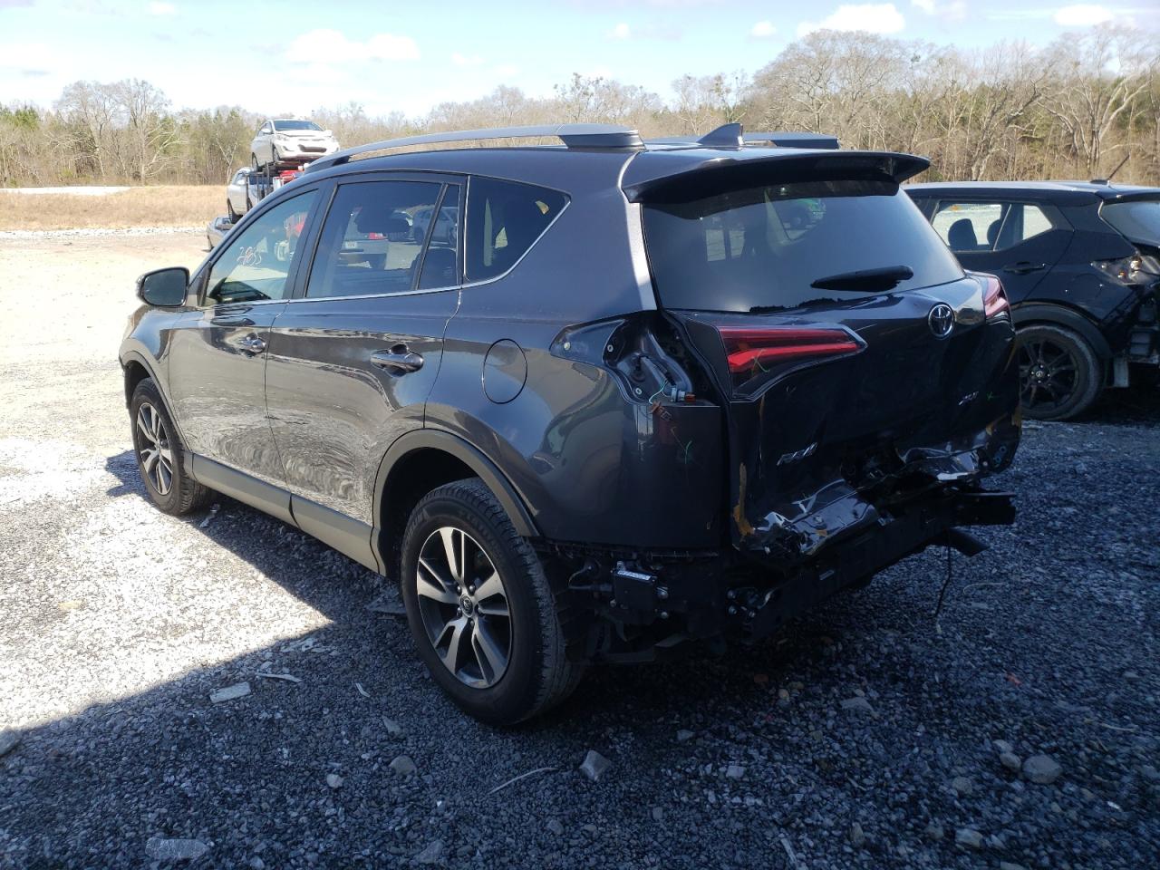 Photo 3 from auction – 2018 TOYOTA RAV4 ADVEN with VIN JTMWFREV3JD127031