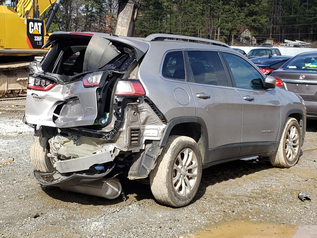 Photo 4 from auction – 2019 JEEP CHEROKEE L with VIN 1C4PJLCB5KD206825
