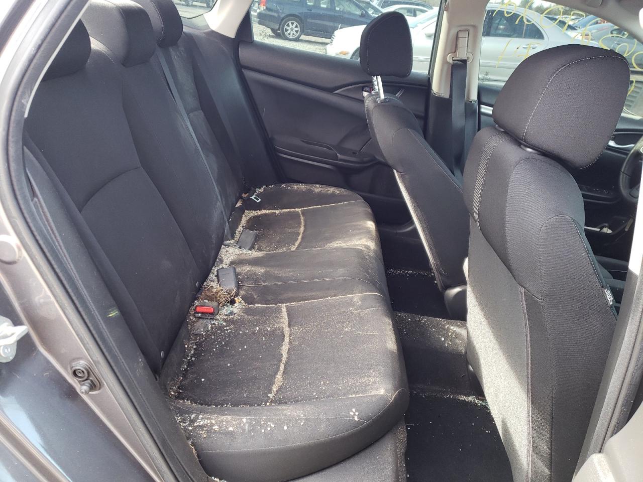 Photo 6 from auction – 2018 HONDA CIVIC LX with VIN 2HGFC2F5XJH516235