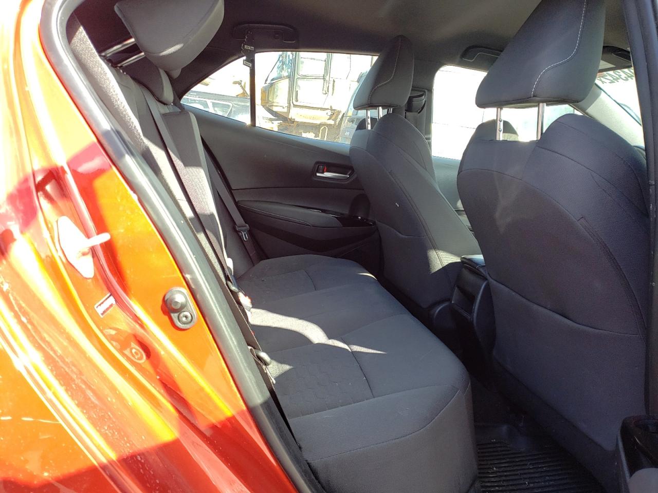 Photo 6 from auction – 2019 TOYOTA COROLLA SE with VIN JTNK4RBE9K3068532