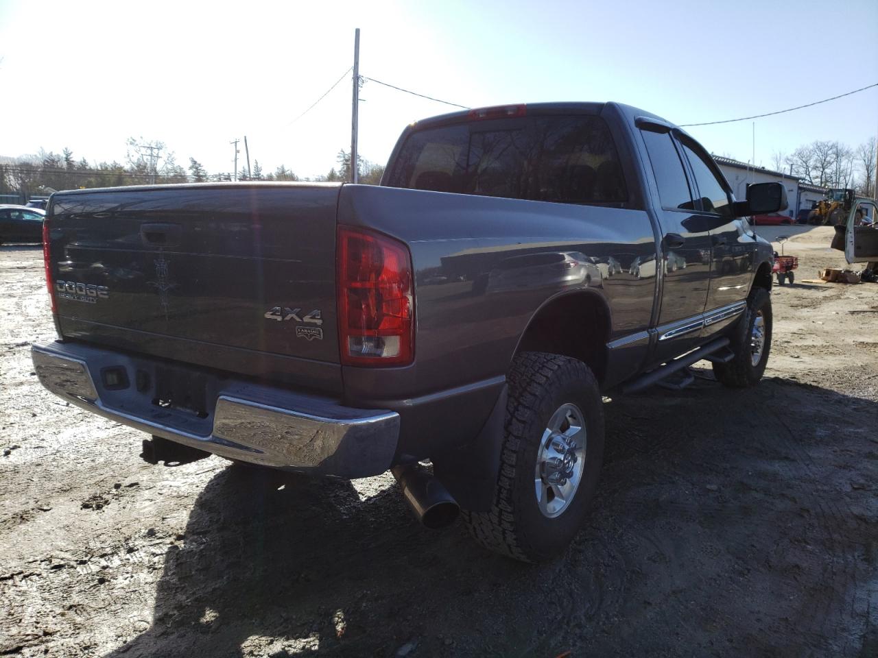 Photo 4 from auction – 2004 DODGE RAM 2500 S with VIN 3D7KU28C54G202671