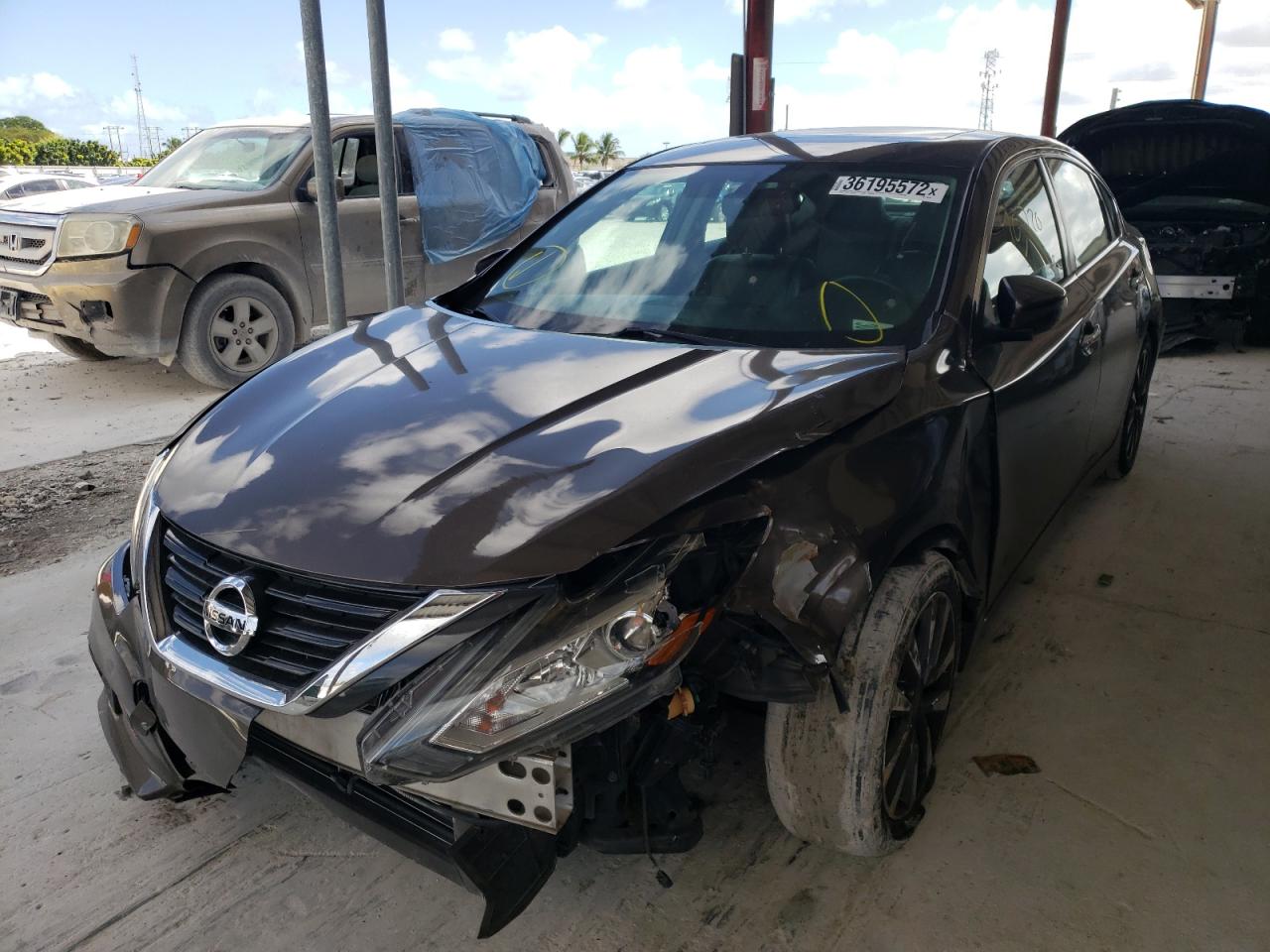 Photo 2 from auction – 2017 NISSAN ALTIMA 2.5 with VIN 1N4AL3AP9HC200156