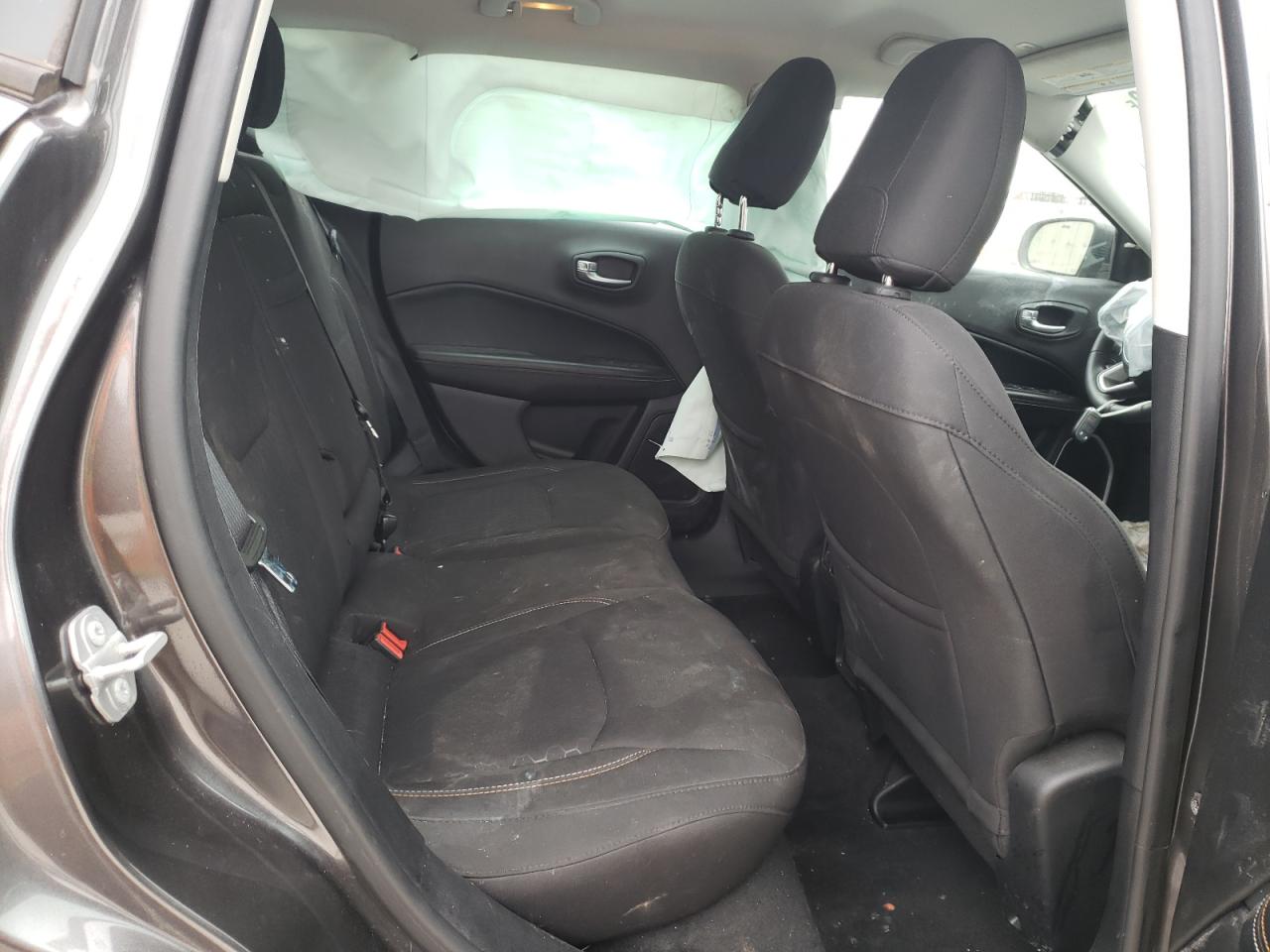 Photo 6 from auction – 2018 JEEP COMPASS SP with VIN 3C4NJCAB7JT322367