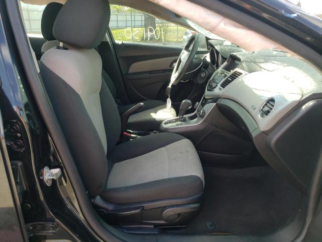 Photo 5 from auction – 2011 CHEVROLET CRUZE LS with VIN 1G1PC5SH5B7223062