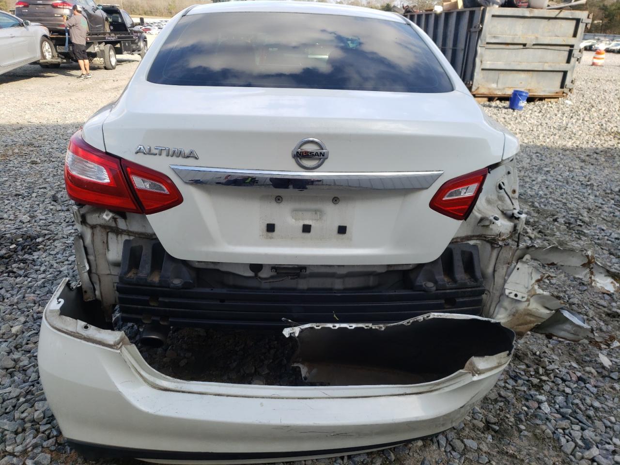 Photo 9 from auction – 2016 NISSAN ALTIMA 2.5 with VIN 1N4AL3AP1GN342343