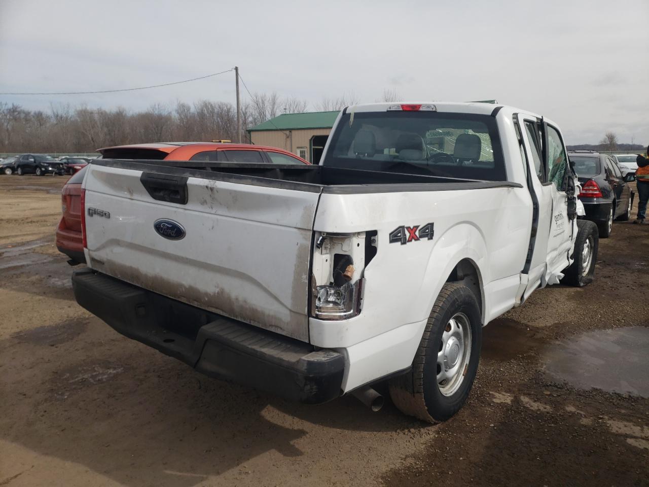 Photo 4 from auction – 2016 FORD F150 SUPER with VIN 1FTEX1EPXGFB84691