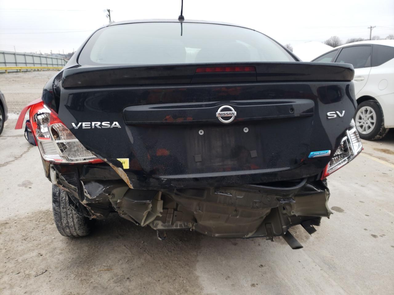 Photo 9 from auction – 2016 NISSAN VERSA S with VIN 3N1CN7AP5GL823185