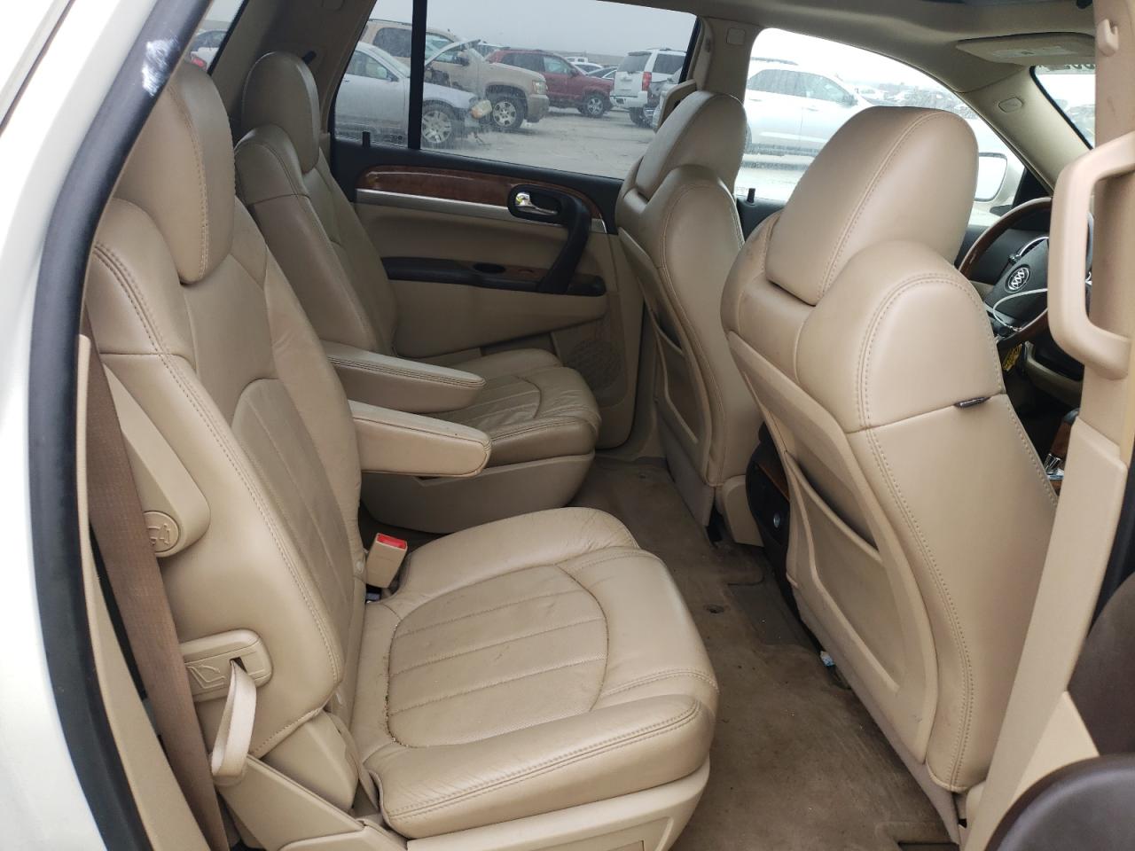 Photo 6 from auction – 2010 BUICK ENCLAVE CX with VIN 5GALVCEDXAJ148407