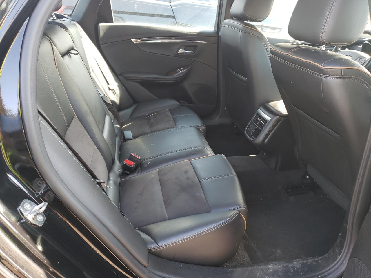 Photo 6 from auction – 2015 CHEVROLET IMPALA LT with VIN 2G1125S31F9101090