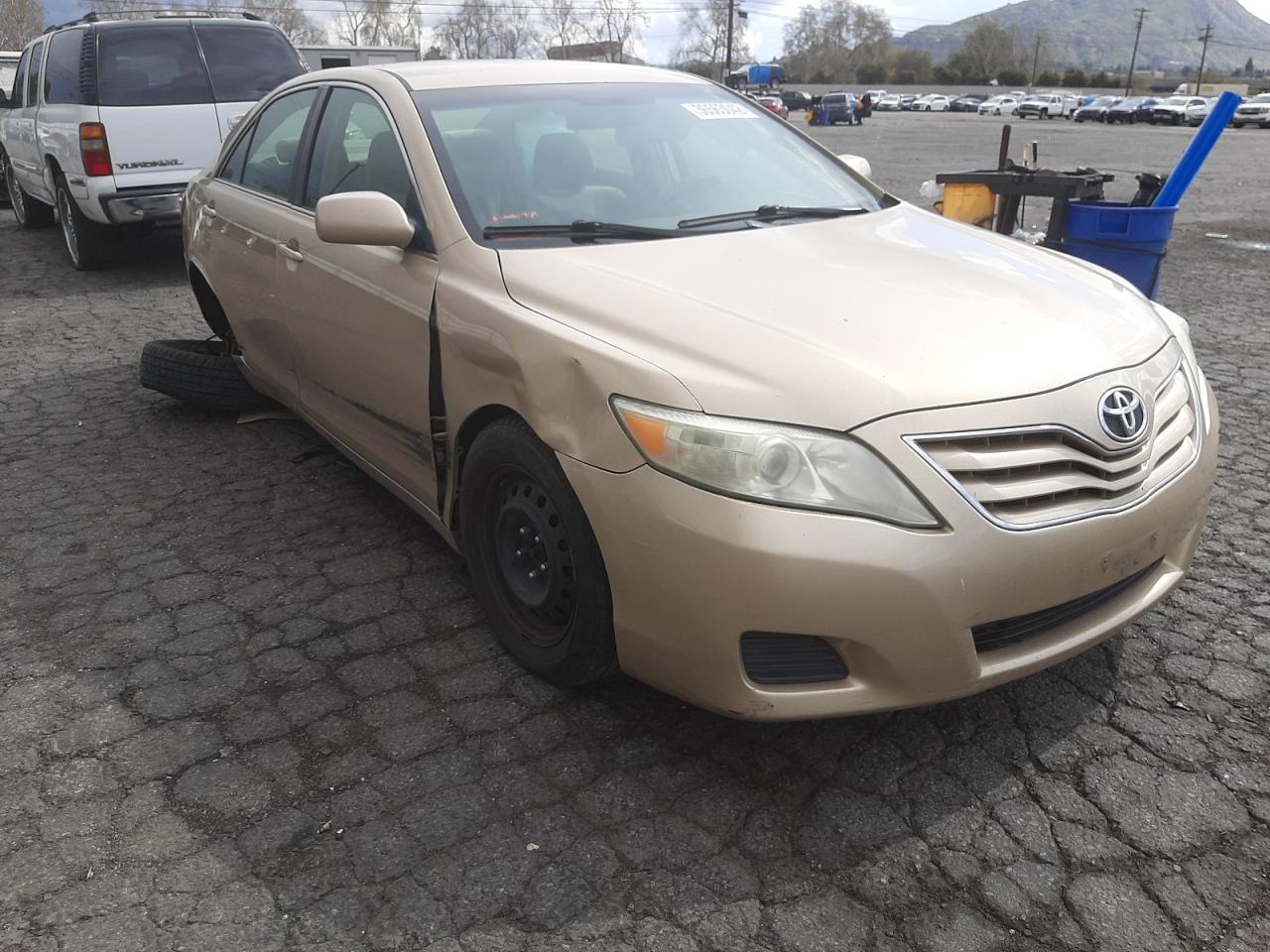TOYOTA CAMRY BASE 2011 with VIN 4T1BF3EKXBU196782 - Photo from auction
