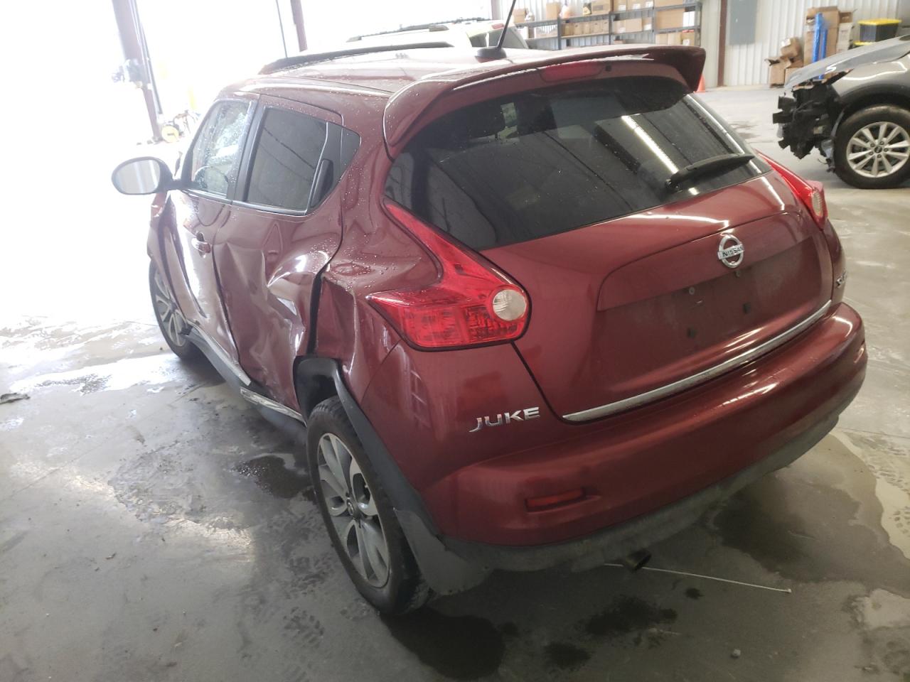 Photo 3 from auction – 2011 NISSAN JUKE S with VIN JN8AF5MV8BT020170