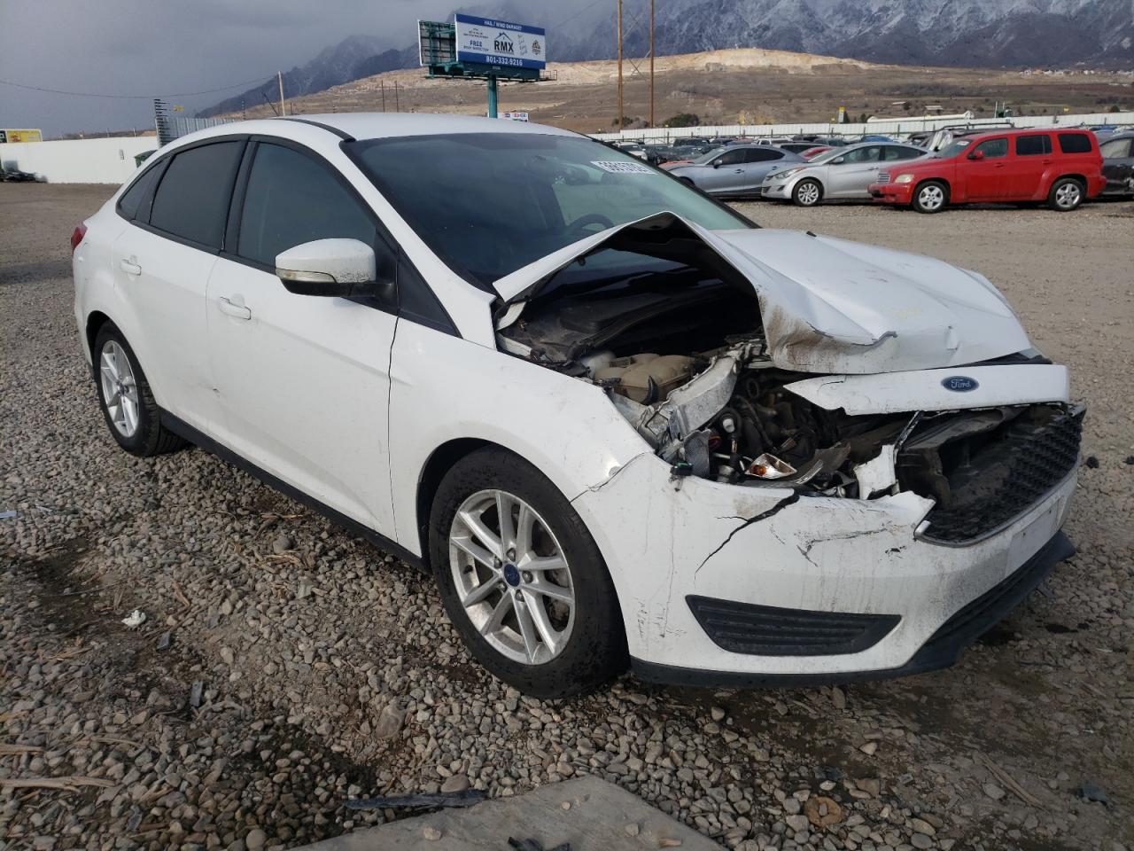 FORD FOCUS SE 2015 with VIN 1FADP3F25FL282916 - Photo from auction