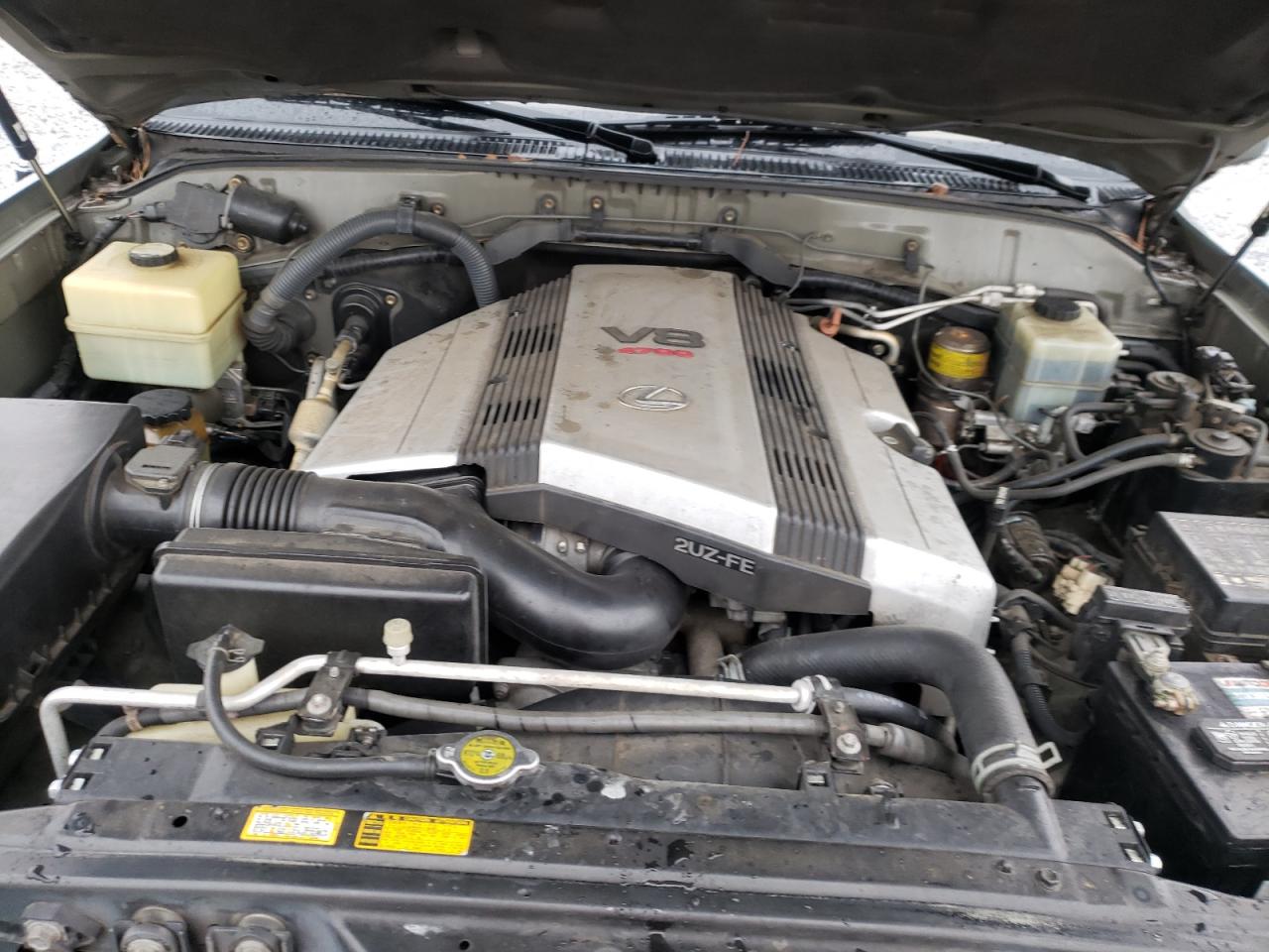 Photo 7 from auction – 1998 LEXUS LX 470 with VIN JT6HT00W2W0005330