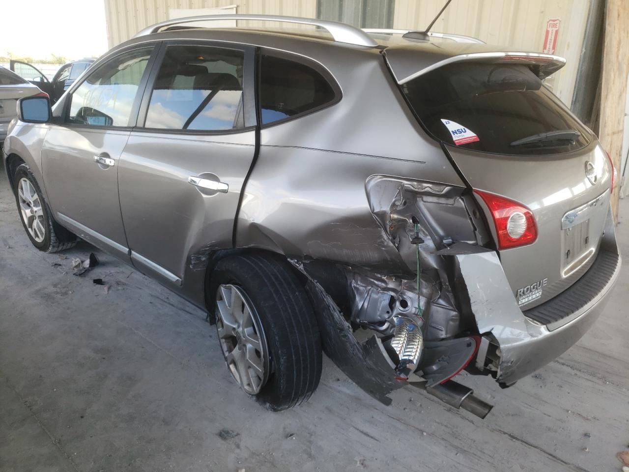 Photo 3 from auction – 2011 NISSAN ROGUE S with VIN JN8AS5MT4BW572998