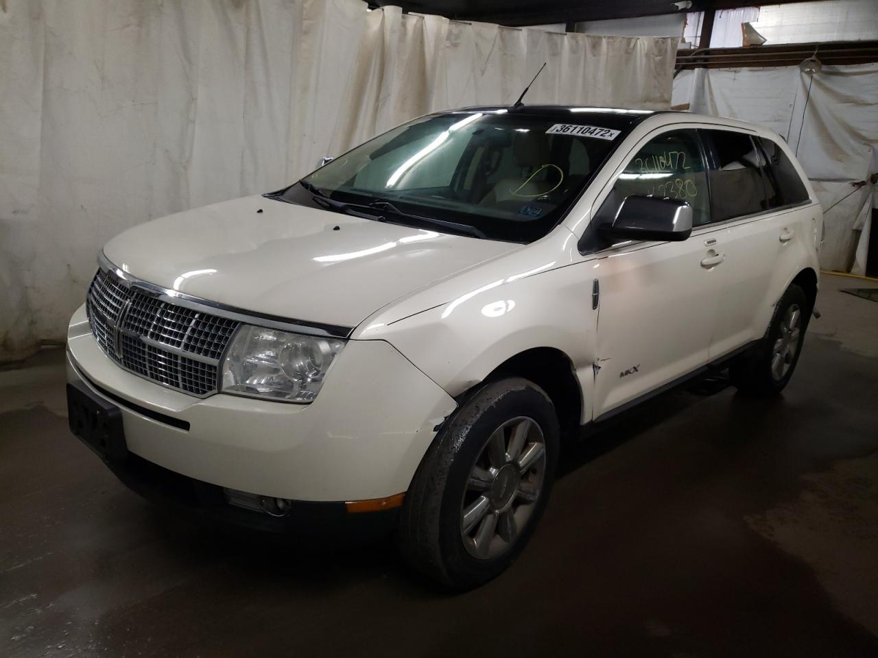 Photo 2 from auction – 2008 LINCOLN MKX with VIN 2LMDU88CX8BJ30316
