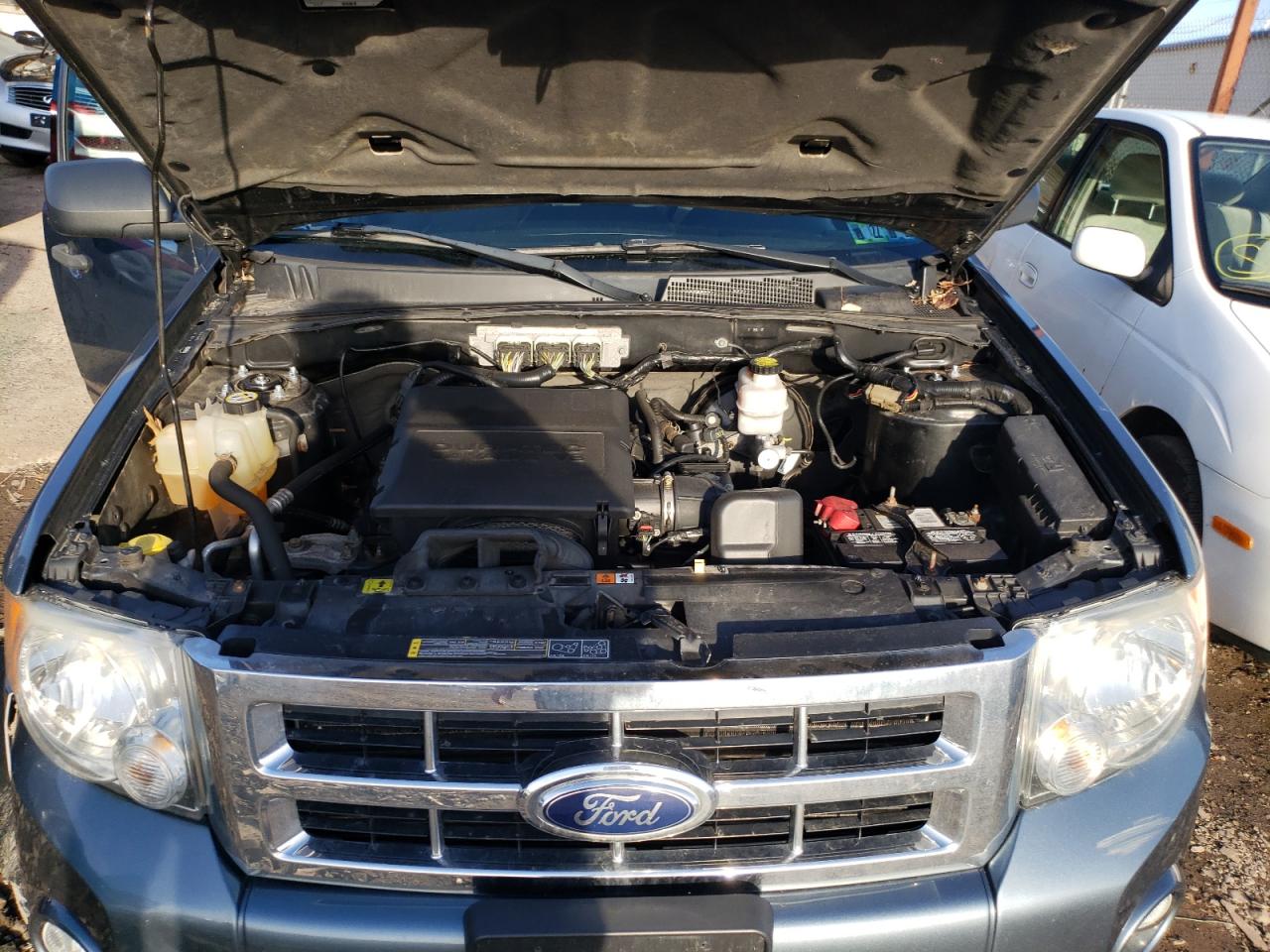 Photo 7 from auction – 2011 FORD ESCAPE with VIN 1FMCU9DG1BKA30866