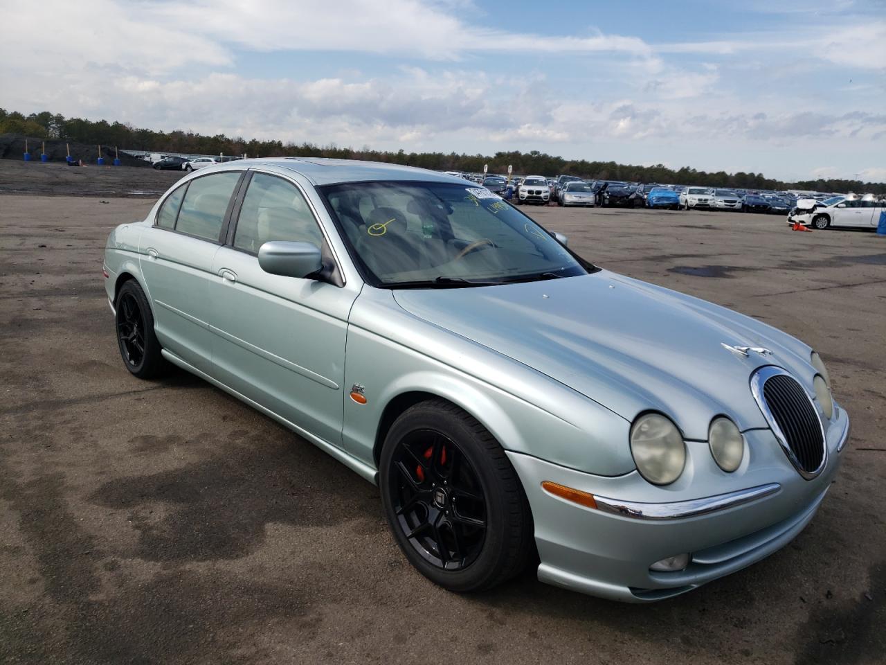 JAGUAR S-TYPE 2000 with VIN SAJDA01C2YFL14458 - Photo from auction