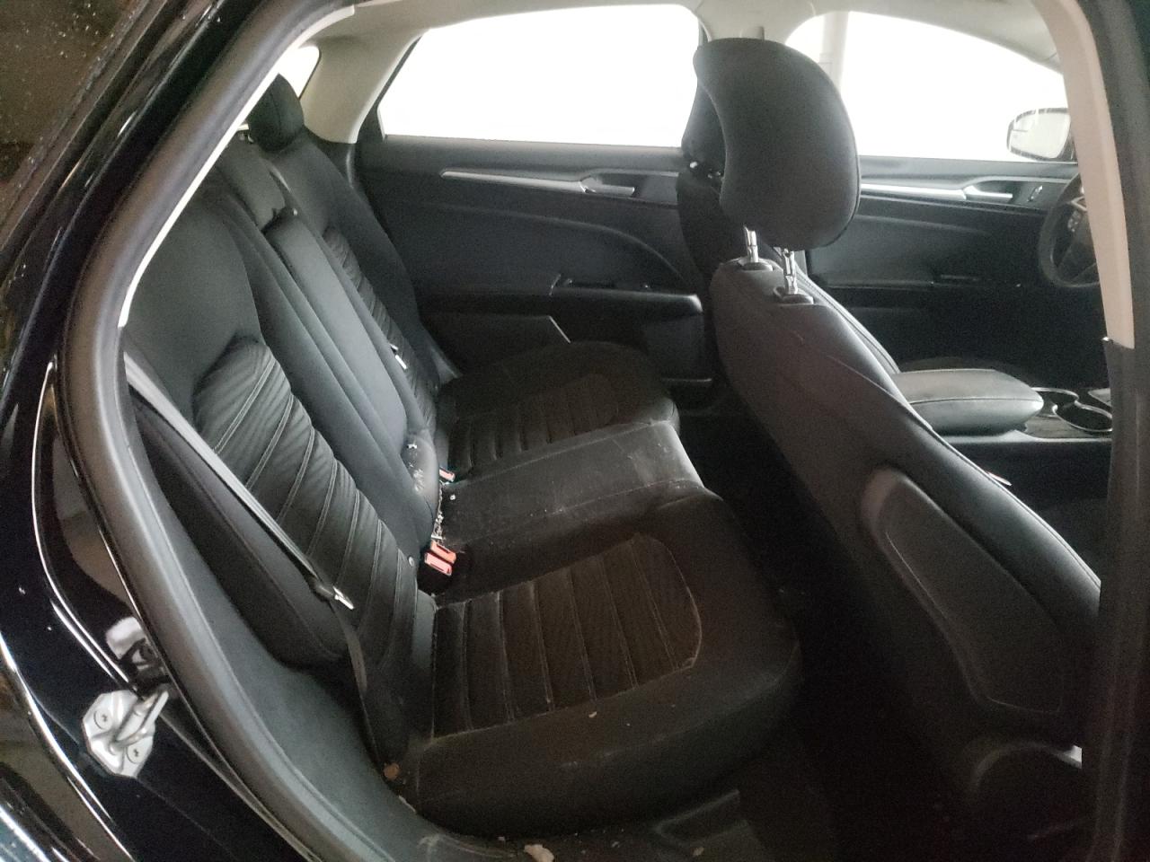 Photo 6 from auction – 2016 FORD FUSION SE with VIN 3FA6P0H7XGR321003