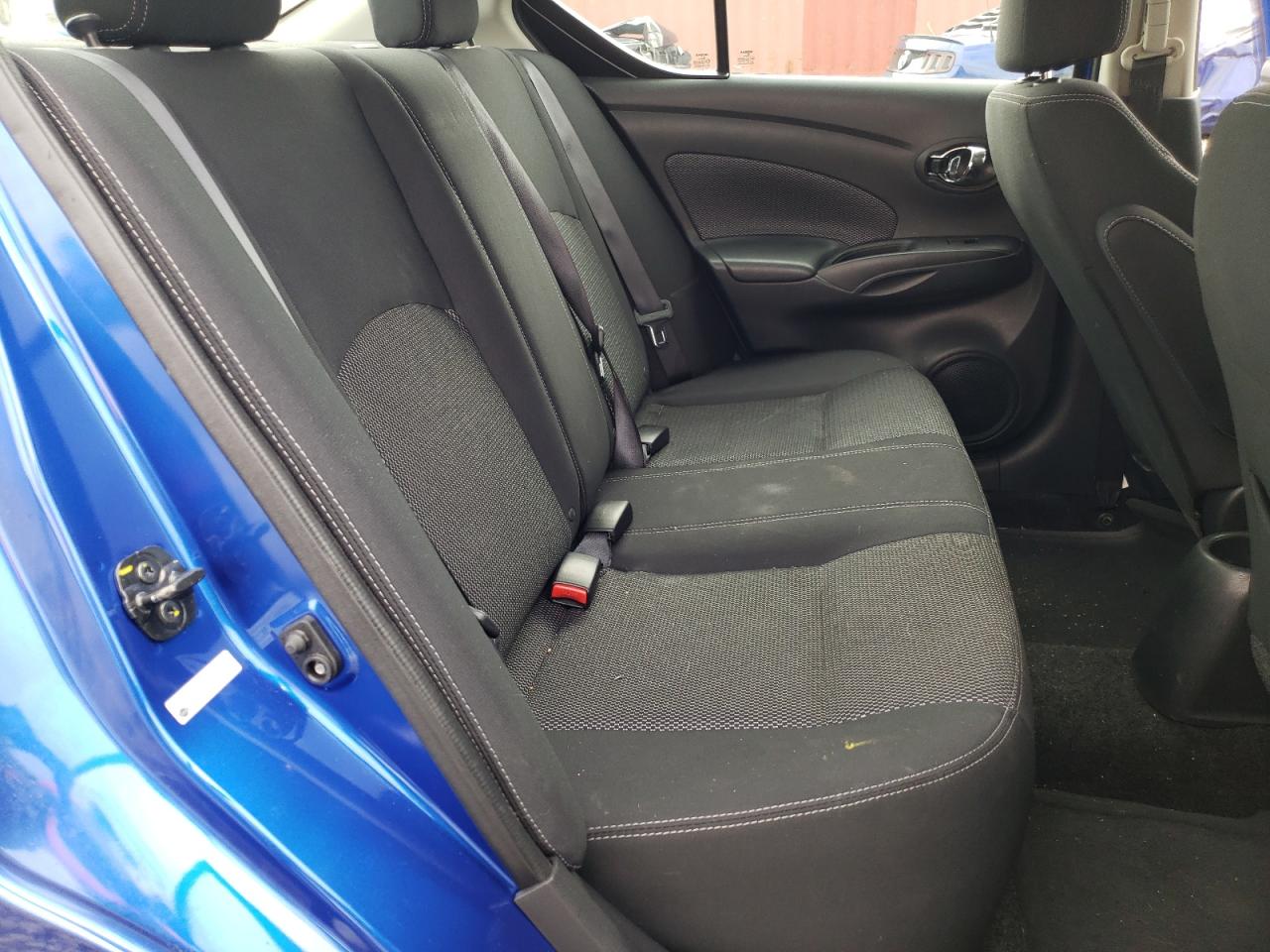 Photo 6 from auction – 2017 NISSAN VERSA S with VIN 3N1CN7AP7HL825604