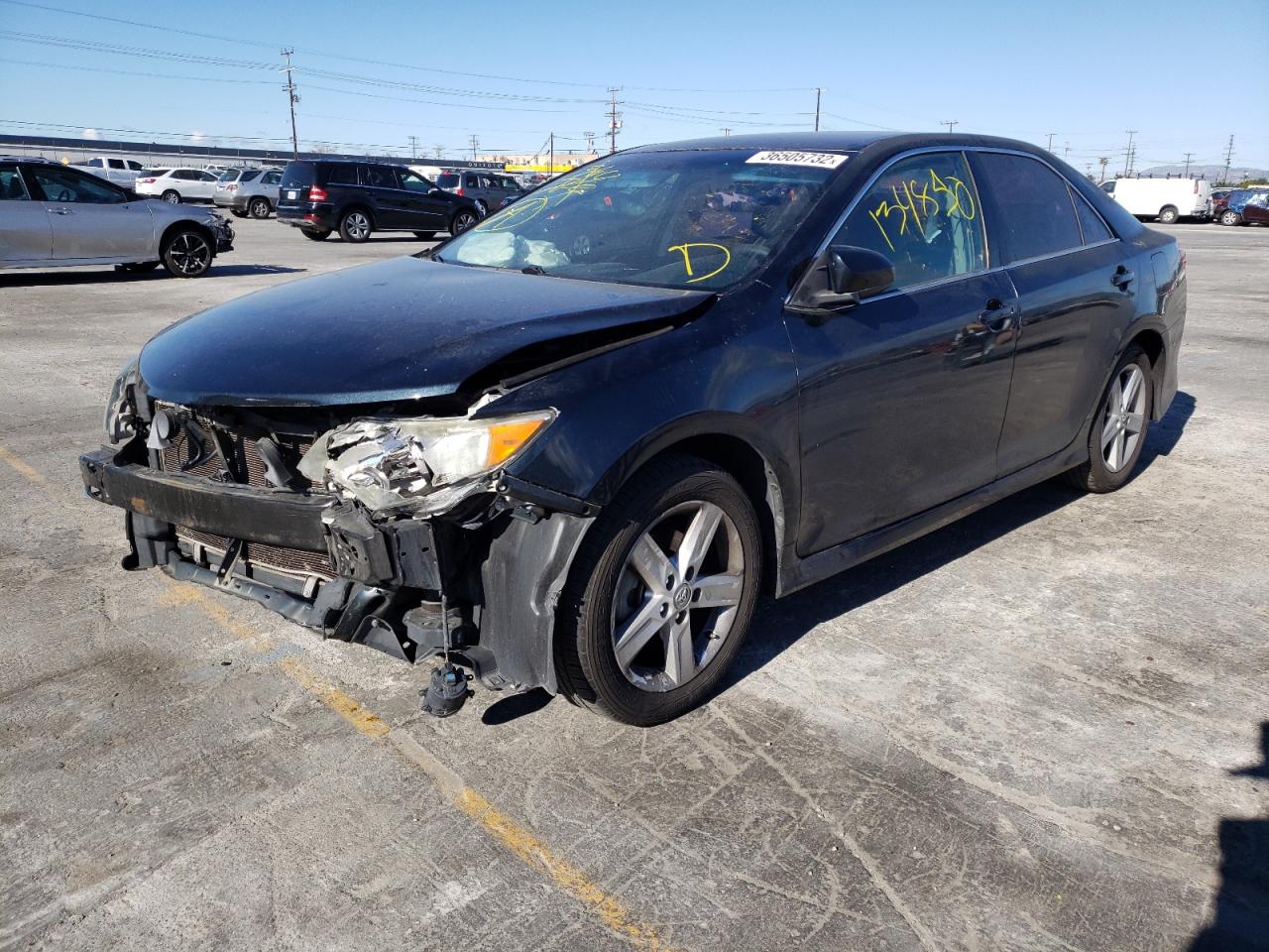 Photo 2 from auction – 2014 TOYOTA CAMRY with VIN 4T1BF1FK7EU382643