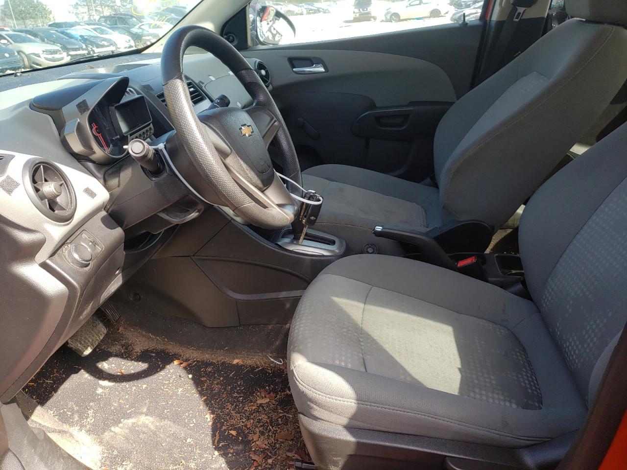 Photo 5 from auction – 2012 CHEVROLET SONIC LS with VIN 1G1JA5SH7C4151893