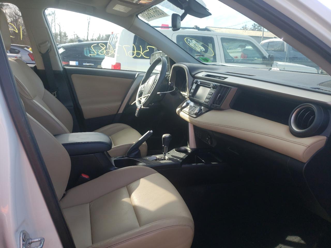 Photo 5 from auction – 2014 TOYOTA RAV4 LIMIT with VIN 2T3DFREV4EW206563