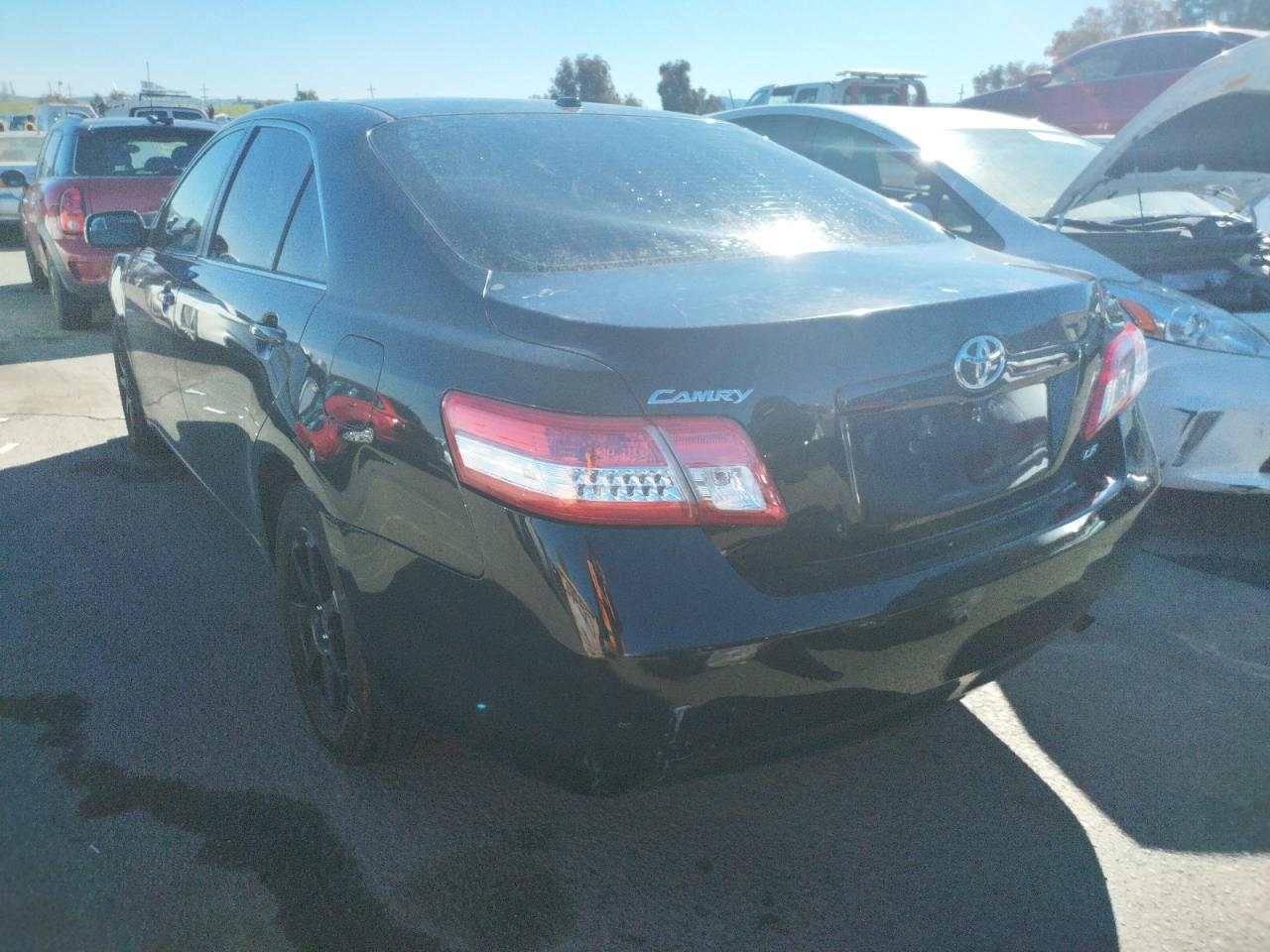 Photo 3 from auction – 2011 TOYOTA CAMRY 4D 2 with VIN 4T4BF3EK6BR219092