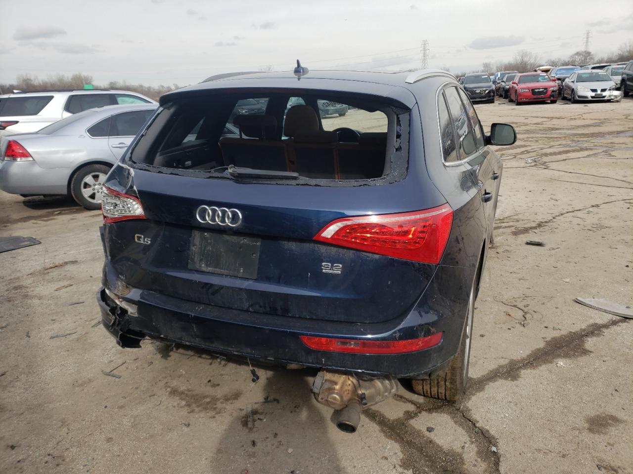 Photo 4 from auction – 2010 AUDI Q5 PREMIUM with VIN WA1LKAFP2AA049000