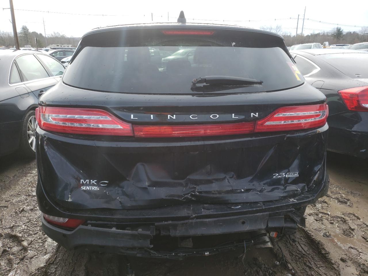 Photo 9 from auction – 2016 LINCOLN MKC RESERV with VIN 5LMTJ3DH6GUJ20697