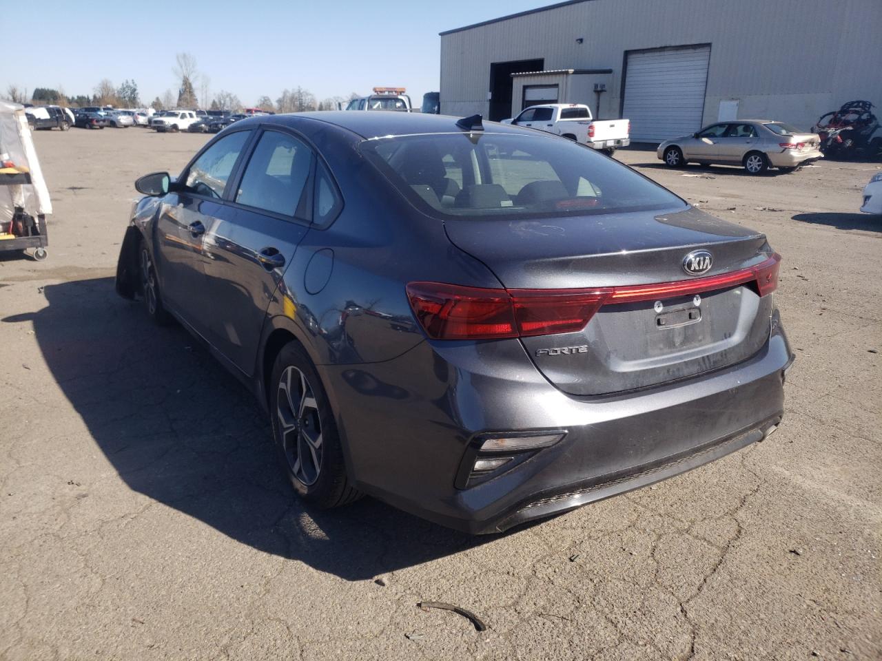 Photo 3 from auction – 2019 KIA FORTE FE with VIN 3KPF24AD2KE126545