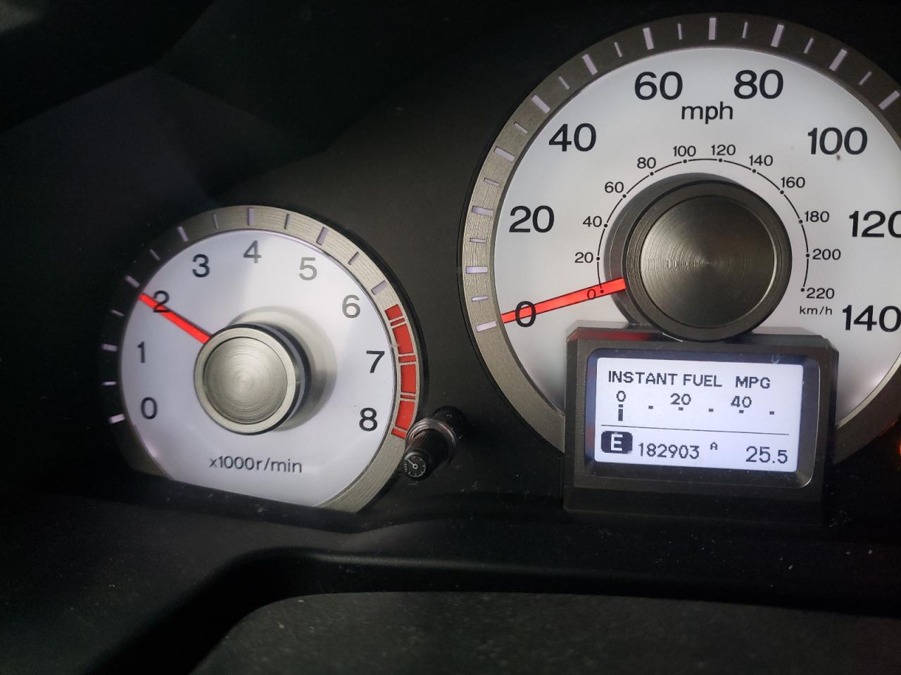 Photo 8 from auction – 2010 HONDA PILOT TOUR with VIN 5FNYF3H87AB011206