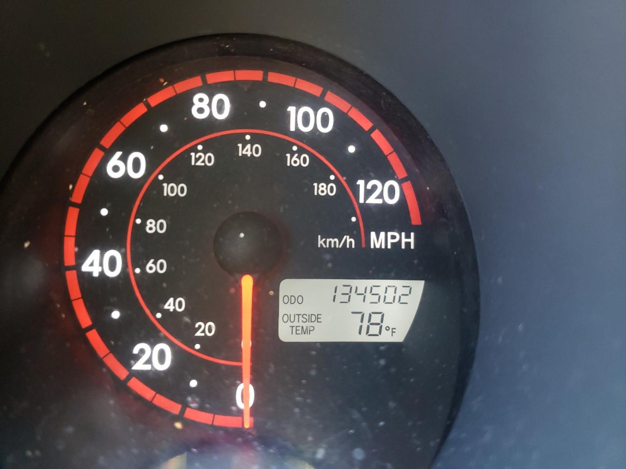 Photo 8 from auction – 2008 PONTIAC VIBE with VIN 5Y2SL658X8Z401015
