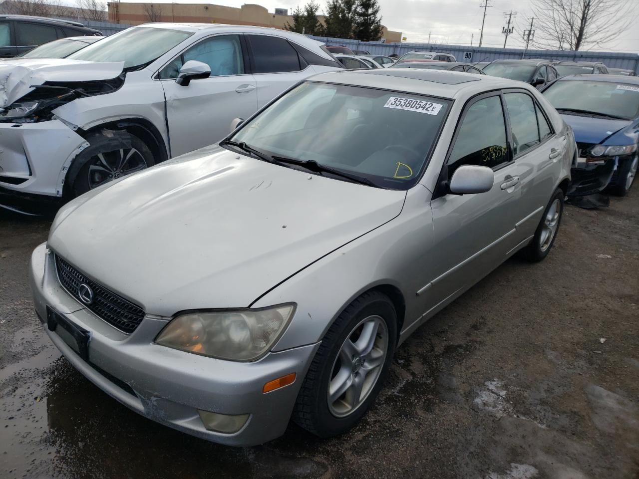 Photo 2 from auction – 2003 LEXUS IS 300 with VIN JTHBD192630068099