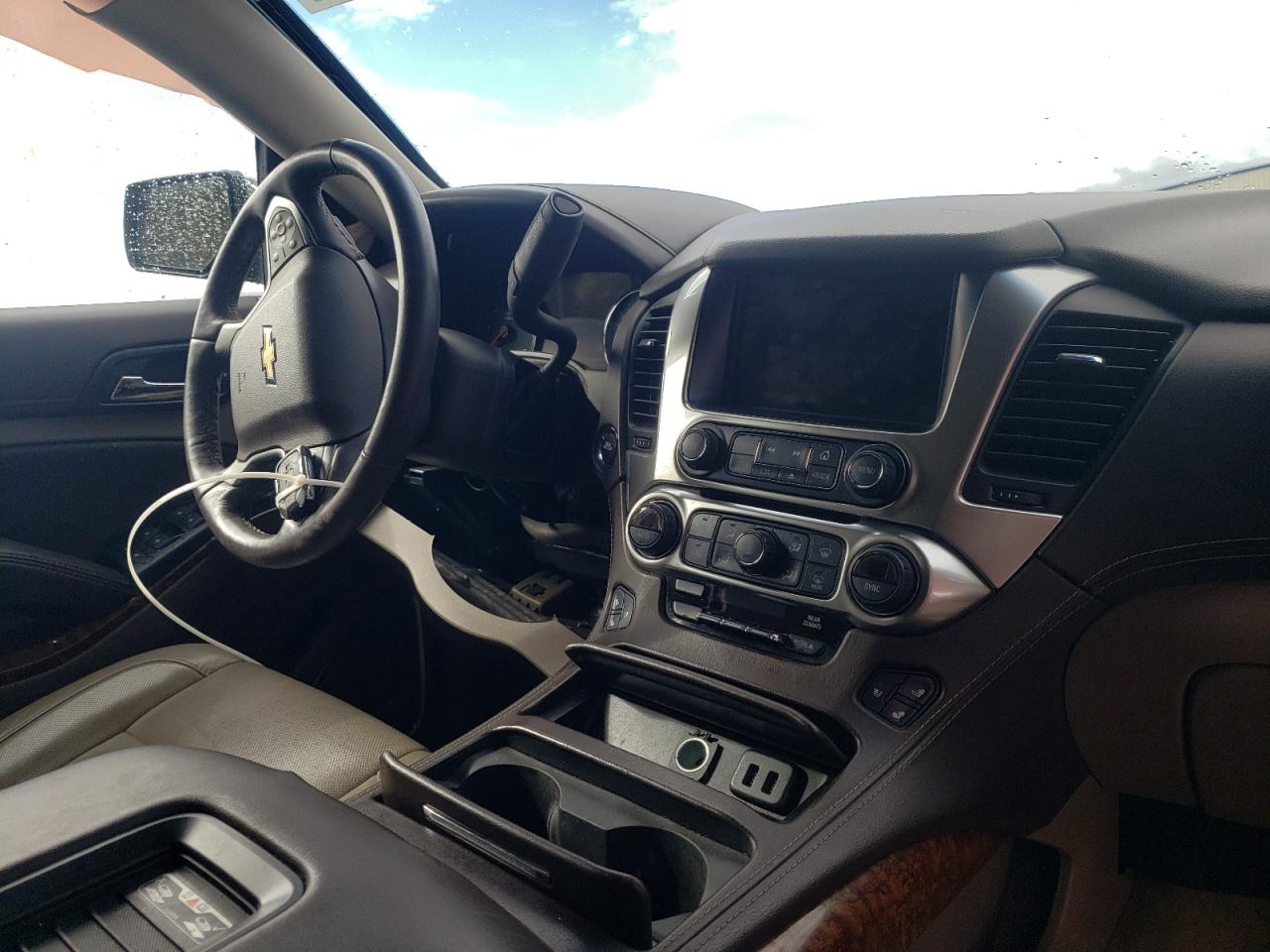 Photo 9 from auction – 2017 CHEVROLET TAHOE C150 with VIN 1GNSCCKC5HR390732