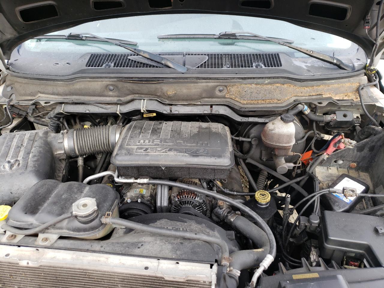 Photo 7 from auction – 2002 DODGE RAM 1500 with VIN 1D7HU18N22J229196