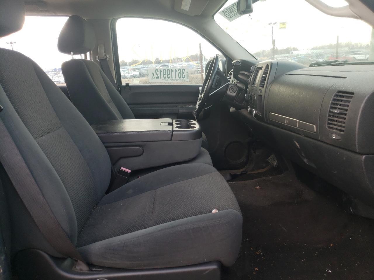 Photo 5 from auction – 2007 GMC NEW SIERRA with VIN 3GTEK13M47G537688