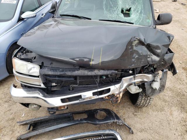 Photo 7 from auction – 2004 GMC NEW SIERRA with VIN 2GTEK13T441401136