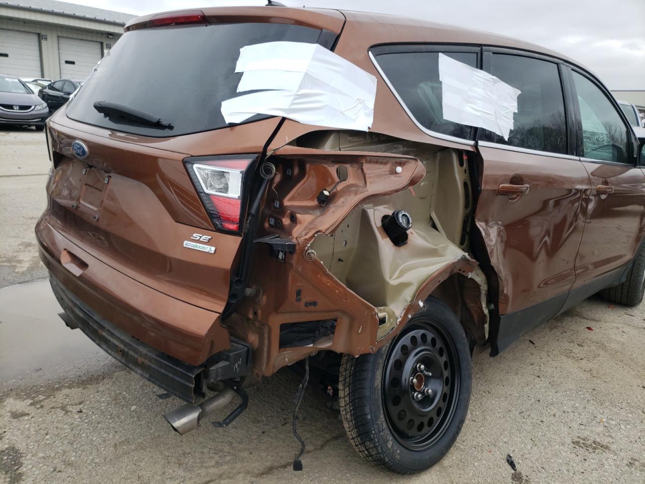Photo 9 from auction – 2017 FORD ESCAPE SE with VIN 1FMCU0GD3HUC23840