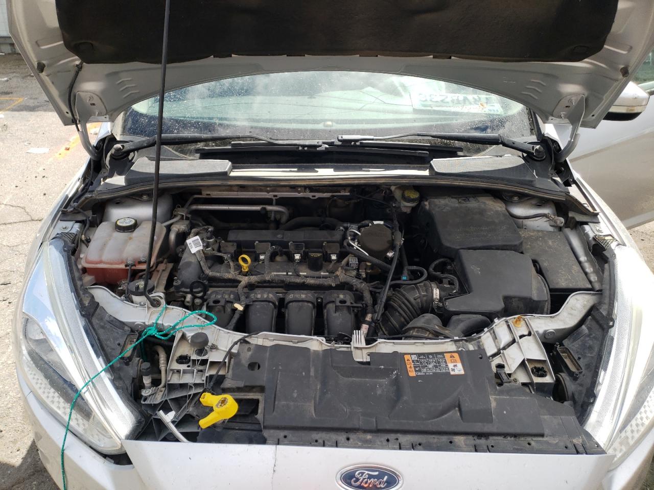 Photo 7 from auction – 2016 FORD FOCUS SE with VIN 1FADP3F20GL289872
