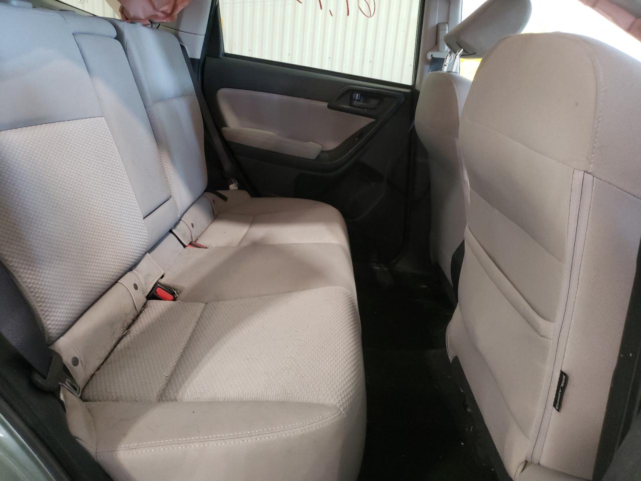 Photo 6 from auction – 2016 SUBARU FORESTER 2 with VIN JF2SJADC3GH547115