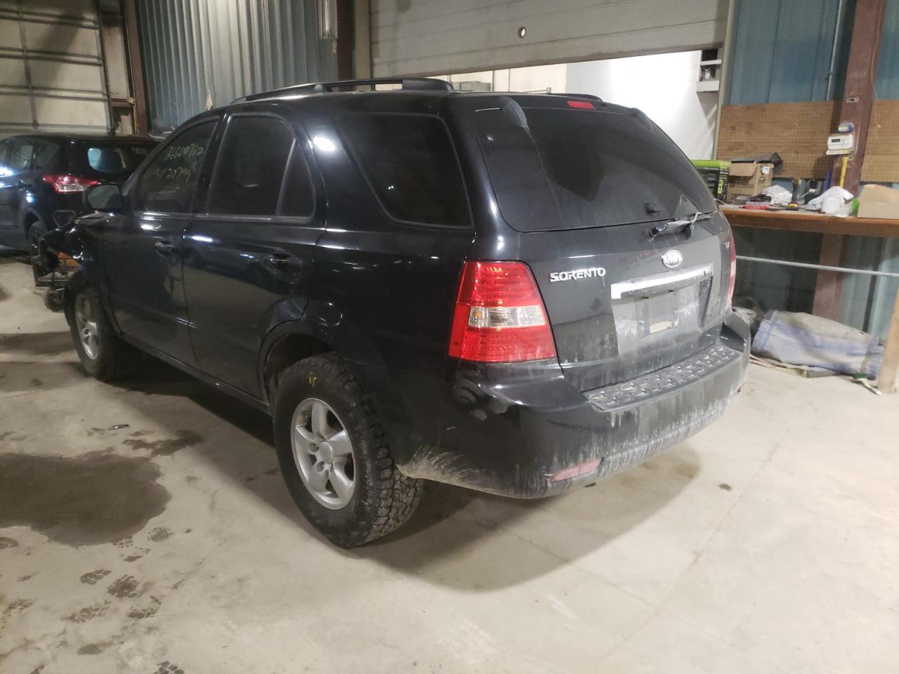 Photo 3 from auction – 2008 KIA SORENTO EX with VIN KNDJD735785857049
