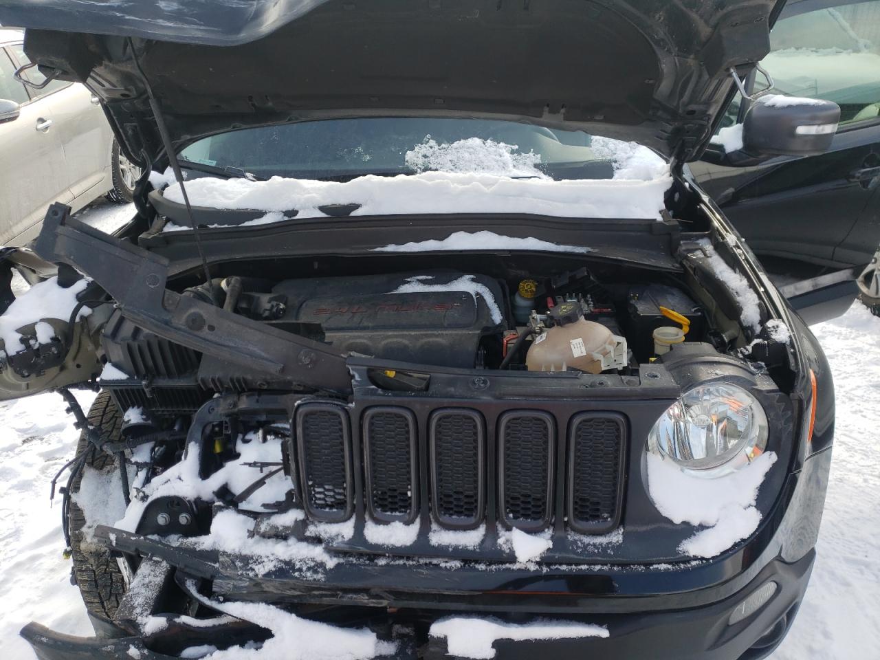 Photo 7 from auction – 2016 JEEP RENEGADE T with VIN ZACCJBCT8GPD19503