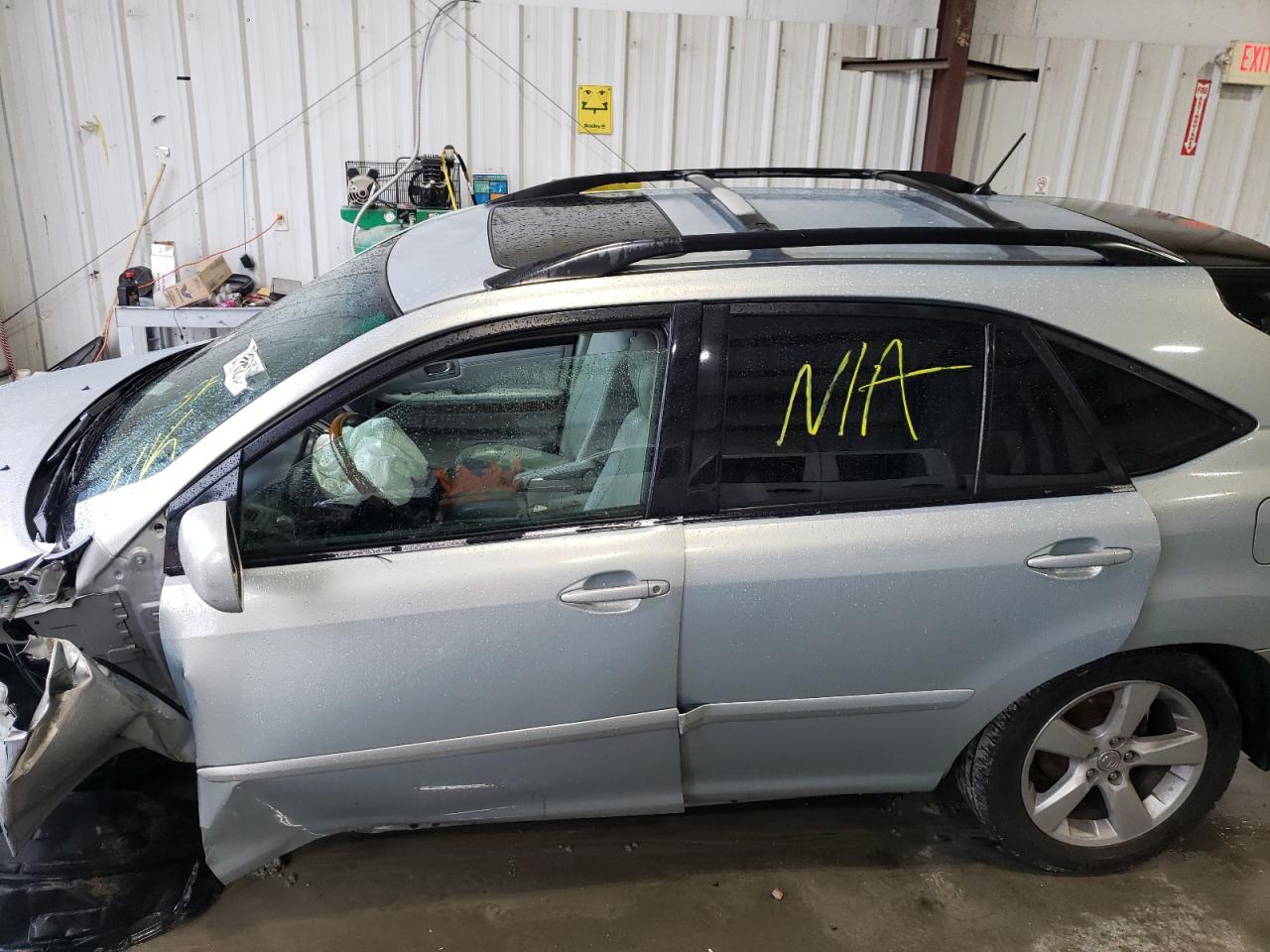 Photo 10 from auction – 2004 LEXUS RX 330 with VIN JTJHA31U840072750