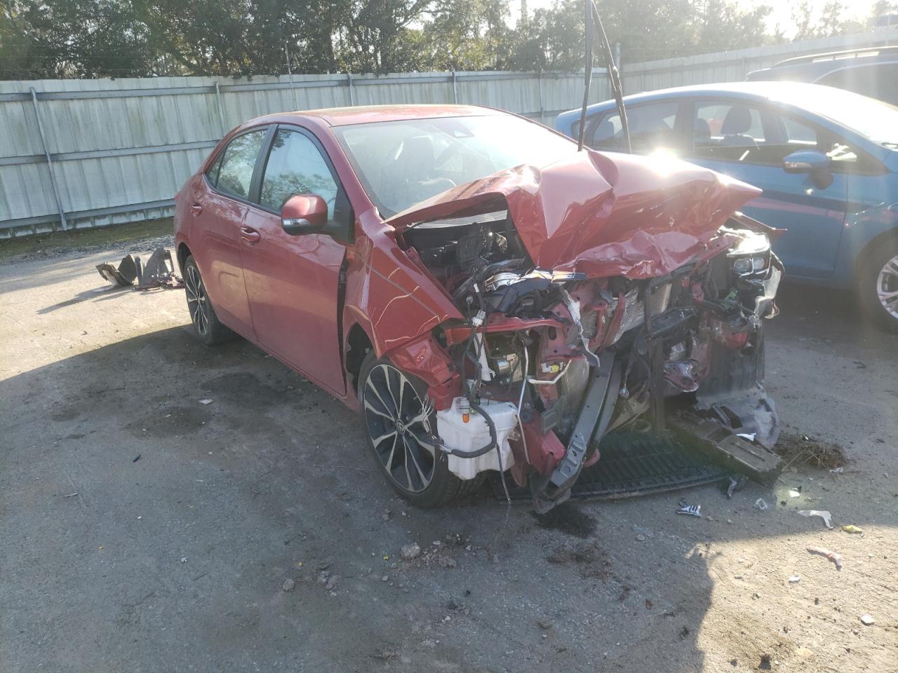 TOYOTA COROLLA L 2018 with VIN 2T1BURHE0JC000668 - Photo from auction