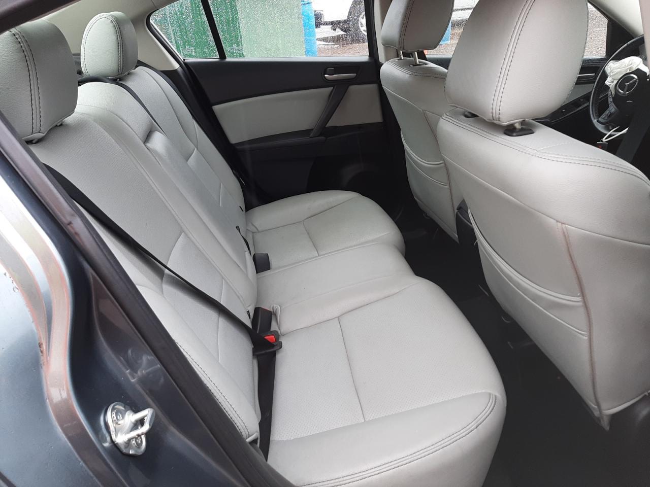 Photo 6 from auction – 2012 MAZDA MAZDA3 with VIN JM1BL1V85C1662210