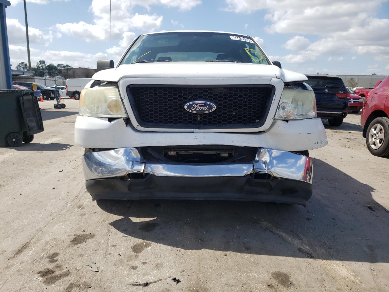 Photo 9 from auction – 2005 FORD F150 with VIN 1FTRX12W15KD08929