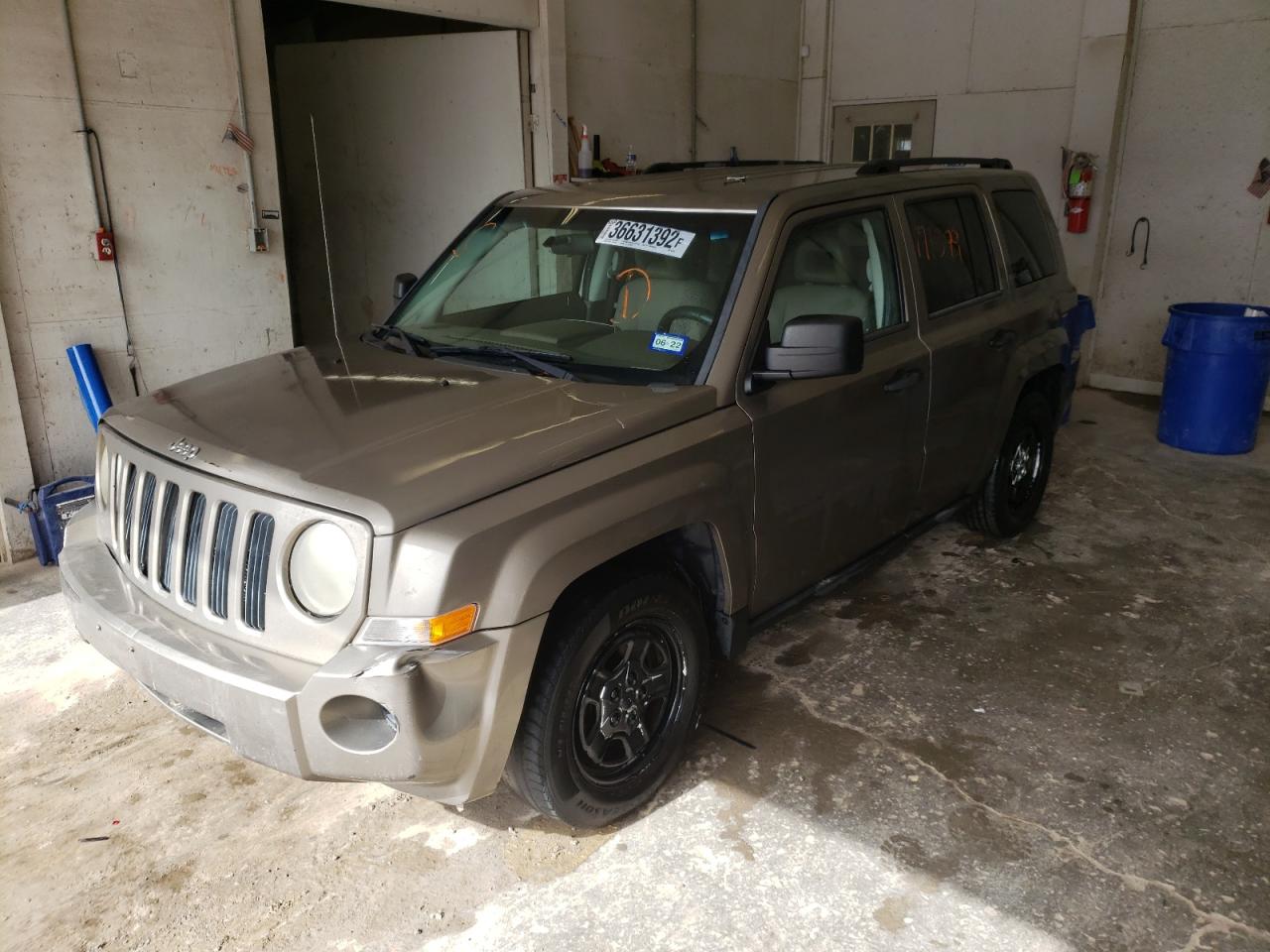 Photo 2 from auction – 2008 JEEP PATRIOT SP with VIN 1J8FT28W38D647527